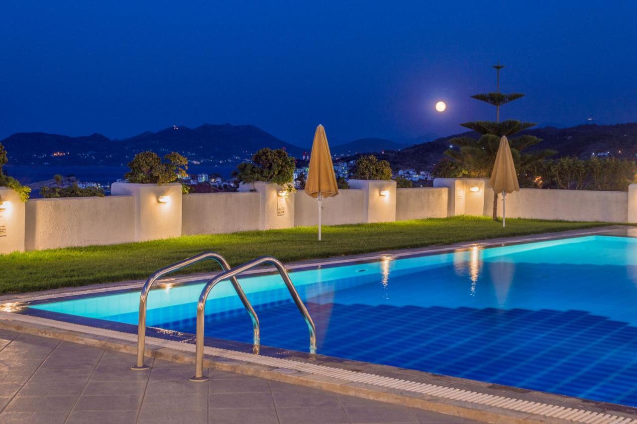 Penny Luxury Apartments Kokkari Esterno foto